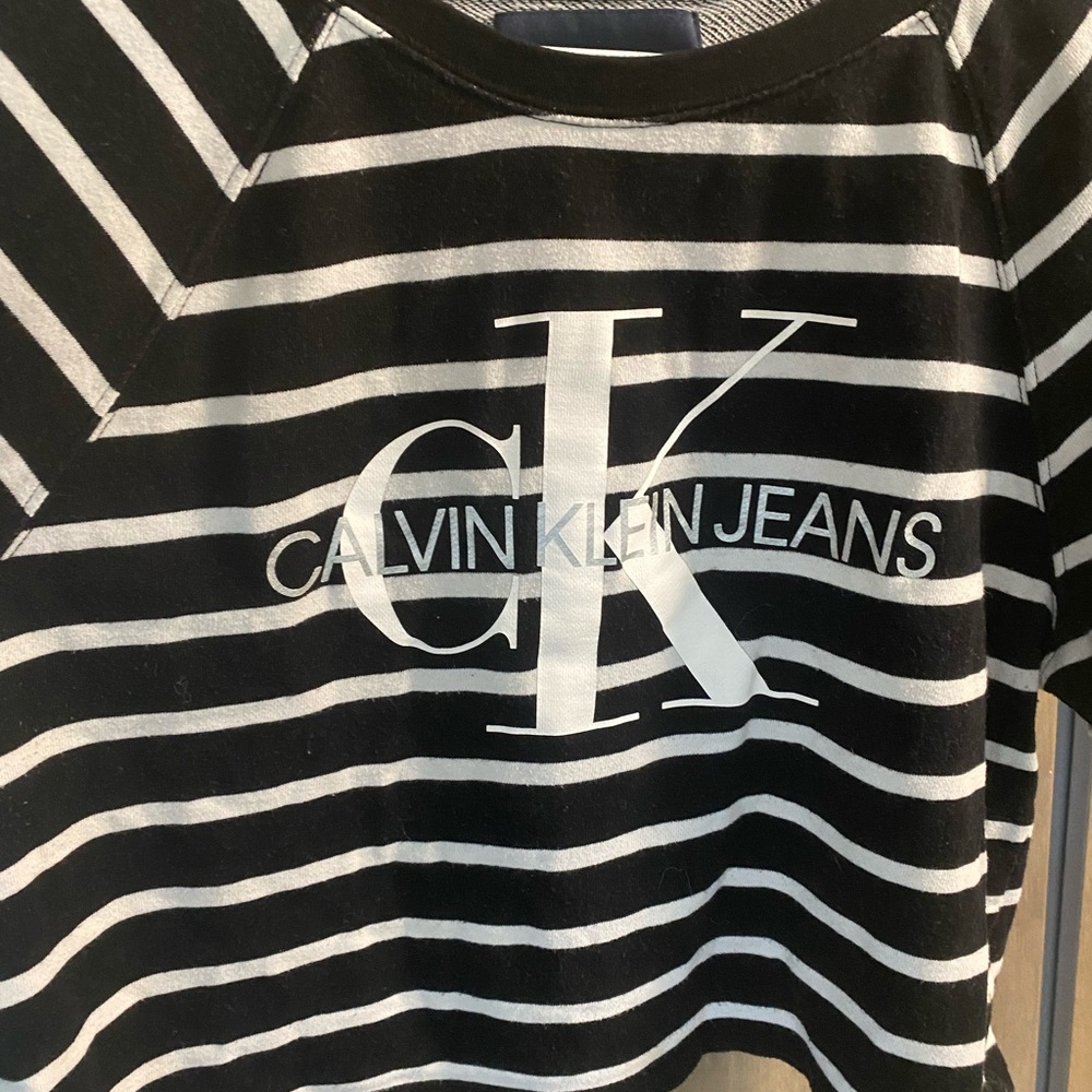 Calvin Klein Boxy fit Large Sweater